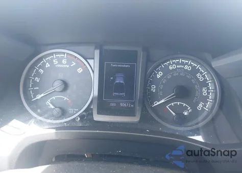 2018 Toyota Tacoma Sr5/Trd Sport z USA, uszkodzony, nr VIN 3TMBZ5DN5JM013763